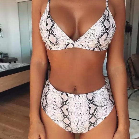 NEW Sexy Zebra Snake 2 Piece Halter Bikini Set - Picture 3 of 8